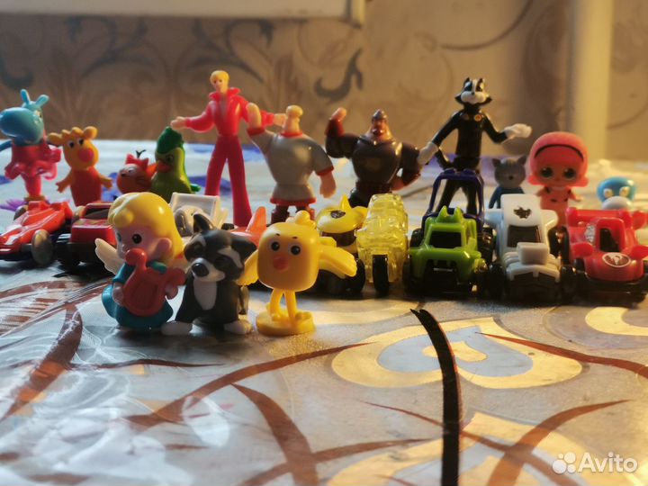 Игрушки из киндера