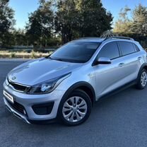 Kia Rio X-Line 1.6 AT, 2018, 138 000 км, с пробегом, цена 1 595 000 руб.