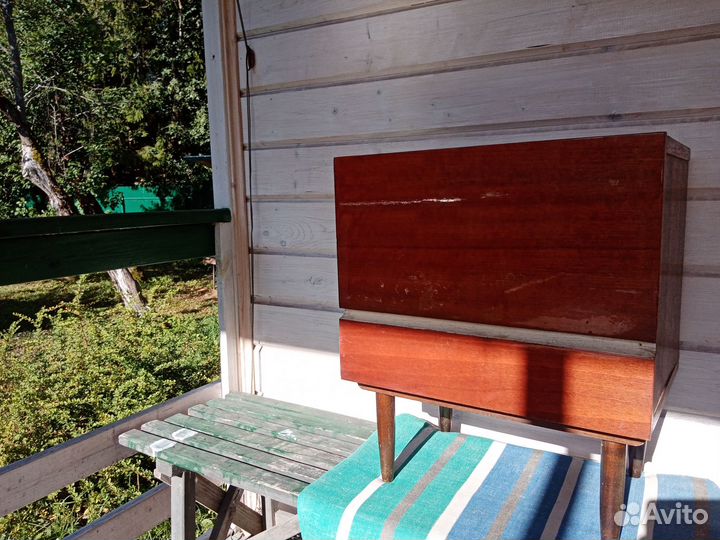 Прикроватная тумба мидсенчури, 1967 год, дерево