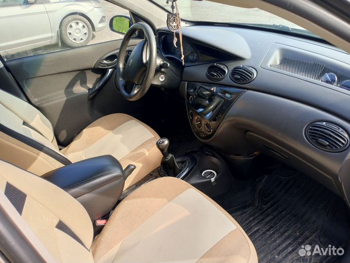Ford Focus 1.8 МТ, 2004, 372 685 км