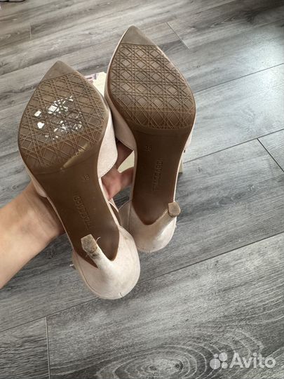 Босоножки женские 38 размер