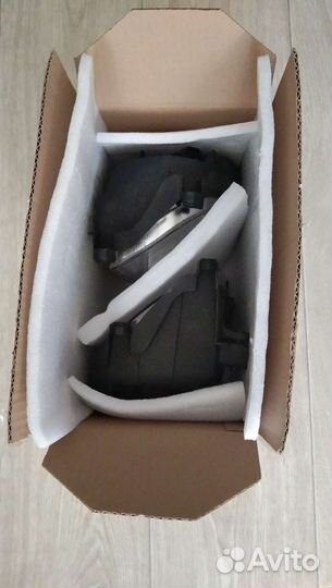 Фары противотуманные на Kia Sportage 2. 2005,06,07