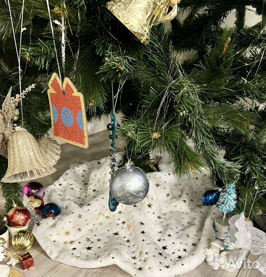 Коврик под елку