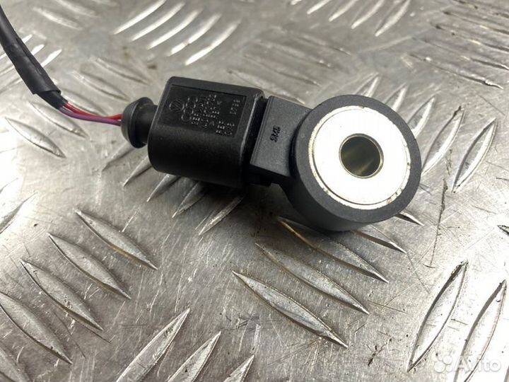 Датчик детонации Volkswagen Golf MK5 BVY