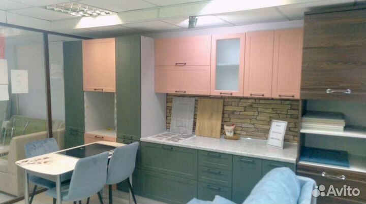 Кухня новая