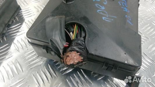 Блок предохранителей opel frontera B (TEA21M101)