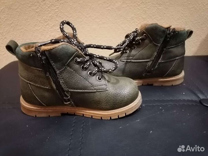Ботинки демисезонные 25 размер