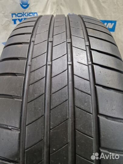 Bridgestone Turanza T005 215/55 R17 94V