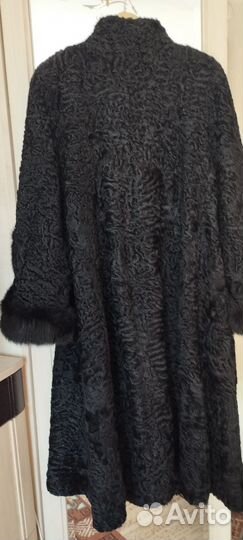 Шуба каракулевая