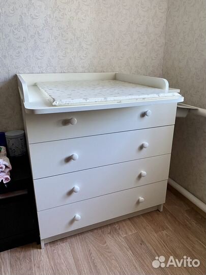 Новый пеленальный комод с матрасом