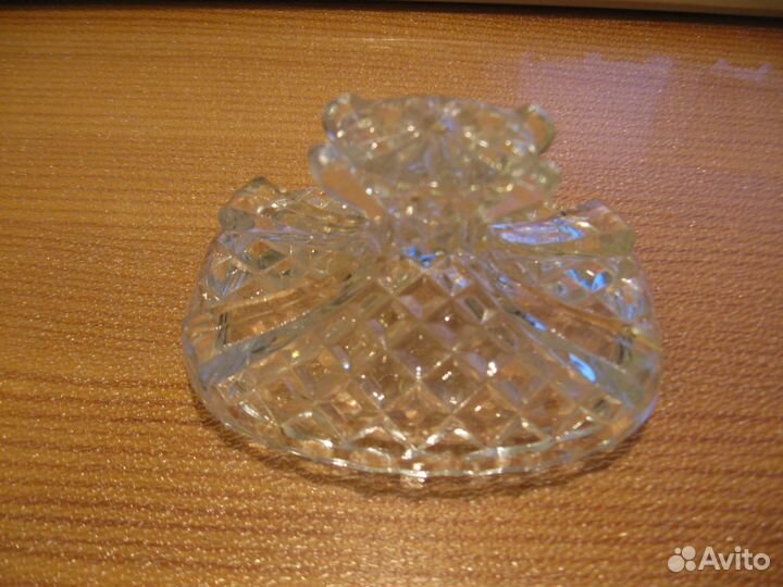 Крышка от стеклянной вазочки для украшений