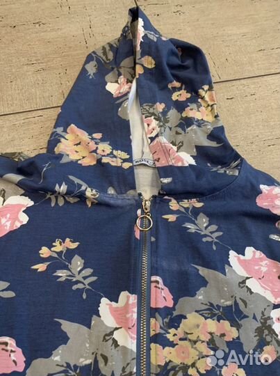 Женская кофта на молнии размер 52-54