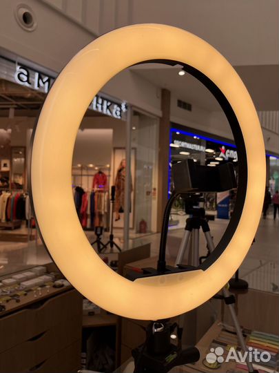 Кольцевая лампа 32см