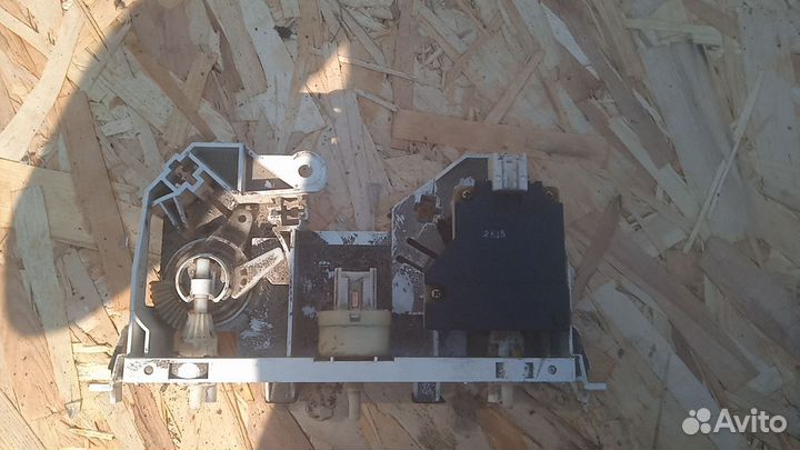 Блок управления печкой mazda 6 GG