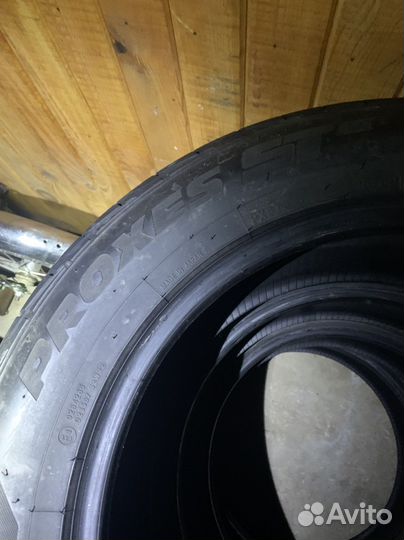 Toyo Proxes ST III 215/60 R17 100