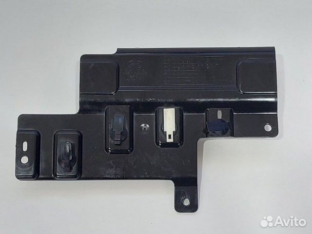 Кожух защитный проводки Land Rover Range Rover