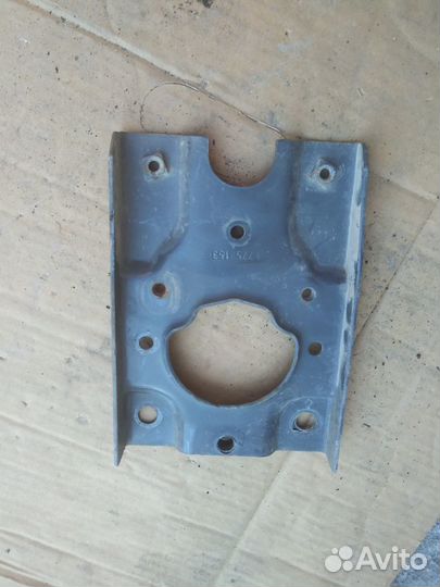 Кронштейн фары Volvo FH FM