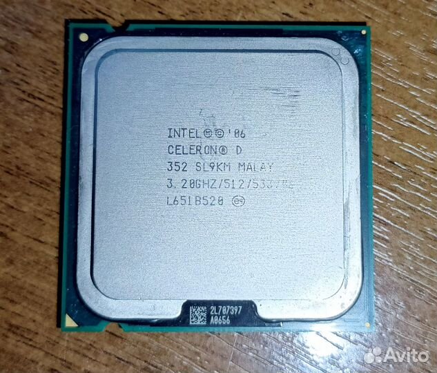 Процессор Intel Celeron D 352 3.2GHz/512/533/06