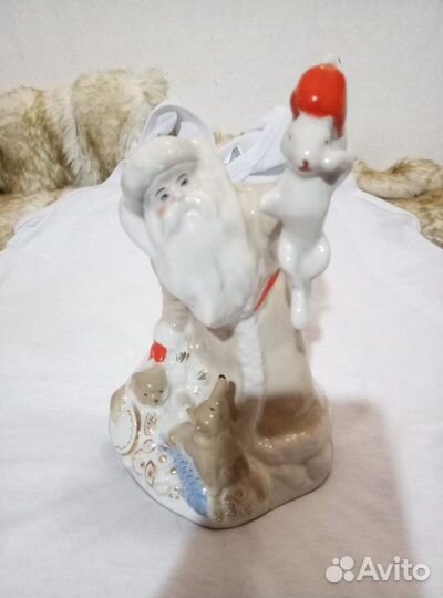 Статуэтка дед Мороз