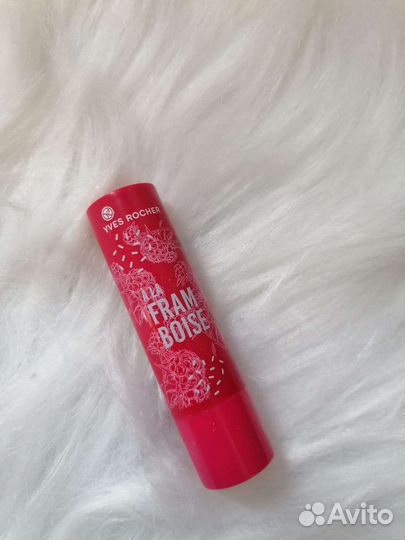 Yves Rocher помада