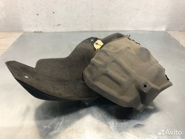 Подкрылок задний правый Mazda Mazda3 BM 2013-2019