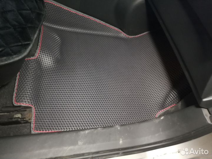 Ево ковры 3Д с бортиками Cisitalia