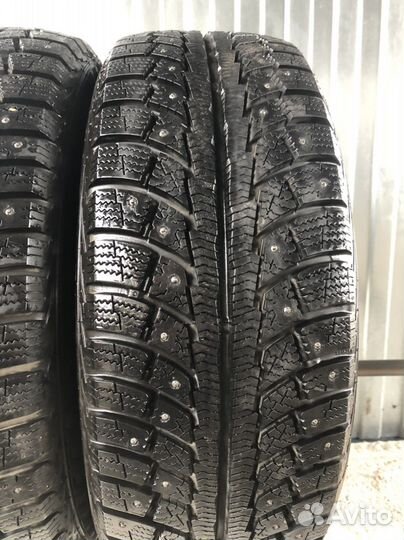 Matador MP 30 Sibir Ice 2 215/60 R16