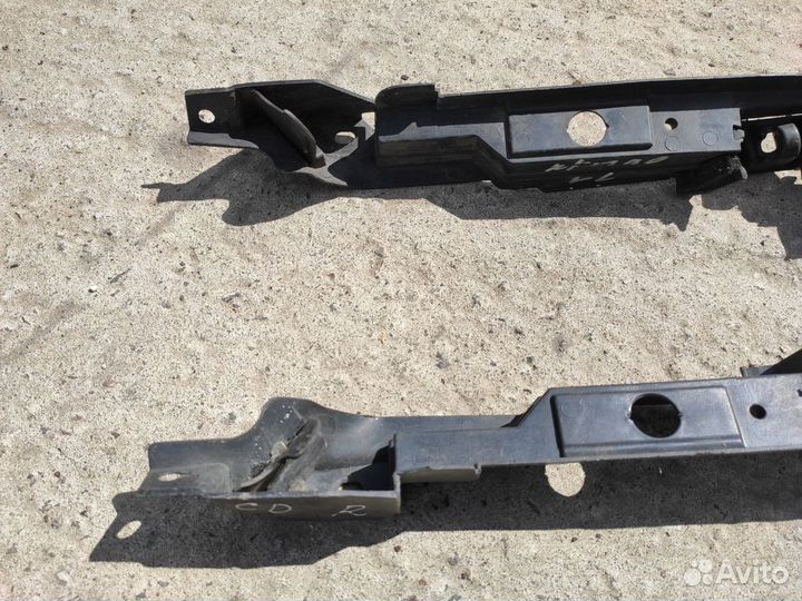 Накладка крыла переднего на Opel Corsa D