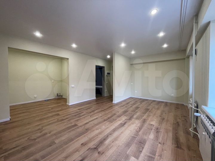 Квартира-студия, 42 м², 5/10 эт.