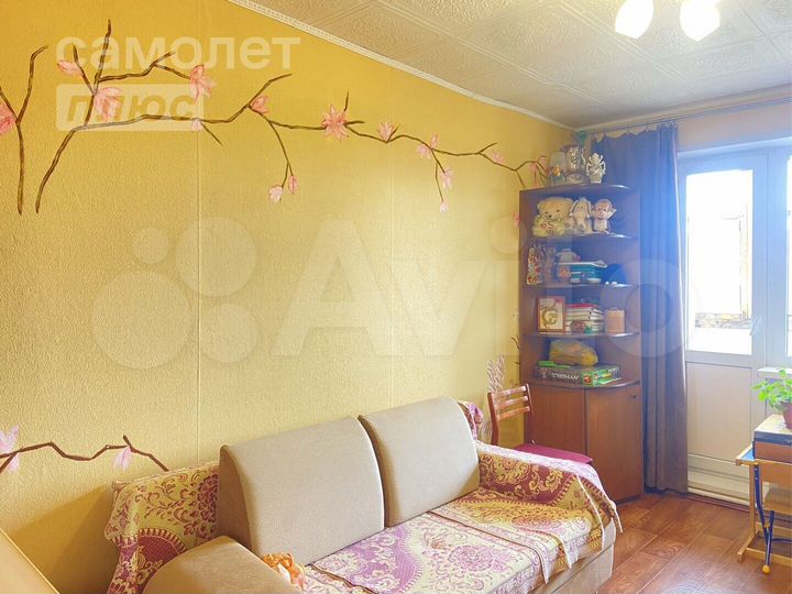 2-к. квартира, 57 м², 9/9 эт.