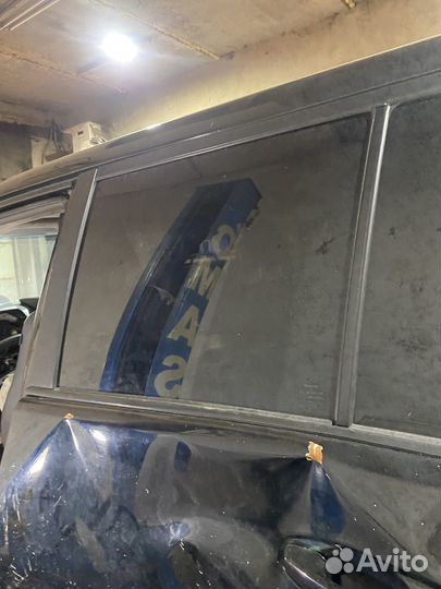 Стекло заднее левое Toyota Land Cruiser Prado 150