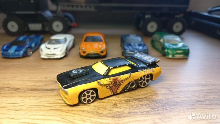 Машинки хотвилс оригинальные