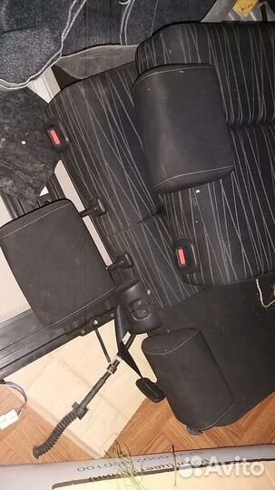 Подголовник задний сиденья мазда 2 демио mazda 2