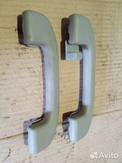 Ручка внутренняя потолочная Nissan X-Trail