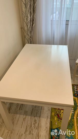 Кухонный стол