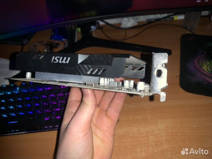 Видеокарта MSI Aero GTX 1050 ti 4 Gb