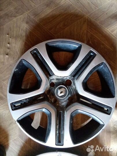 Колпаки на Рено, Лада Vesta Есть не вольцваген