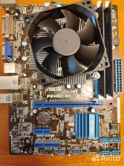 Материнская плата с процессором и памятью