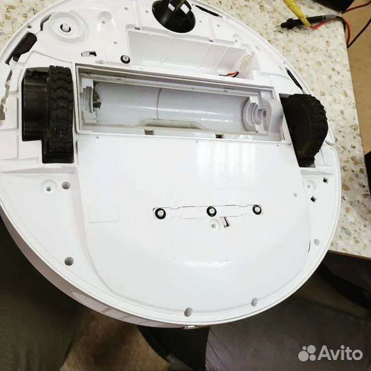 Ремонт роботов пылесосов. Ремонт пылесосов