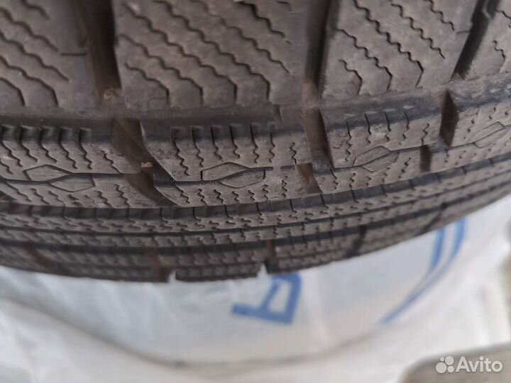 Nitto NT90W 225/65 R17