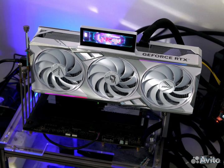 RTX 4070 ti Super vulcan colorful