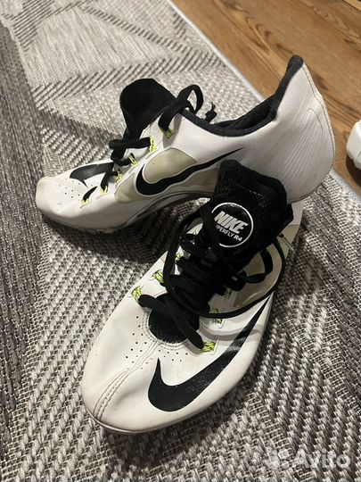 Шиповки для бега nike