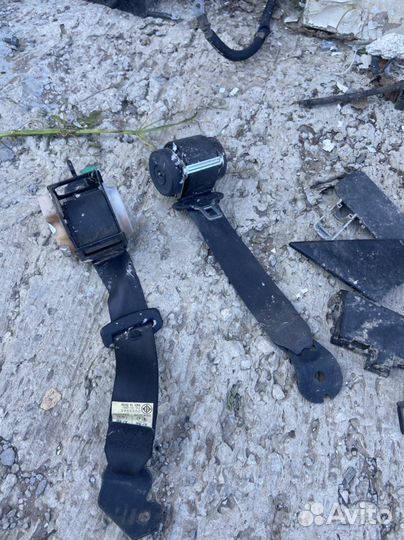 Задний ремень безопасности Мазда 3 bm