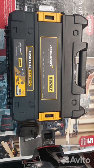 Аккумуляторная дрель-шуруповерт DeWalT DCD85ME2GT