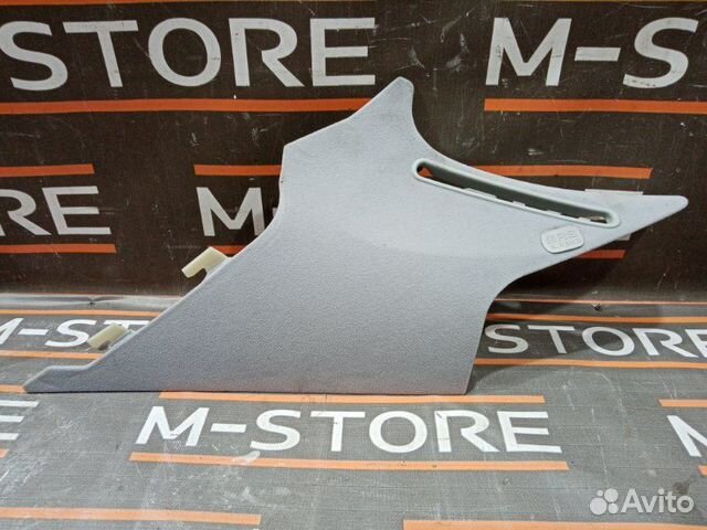 Обшивка стойки задняя правая Mercedes-Benz C-Class