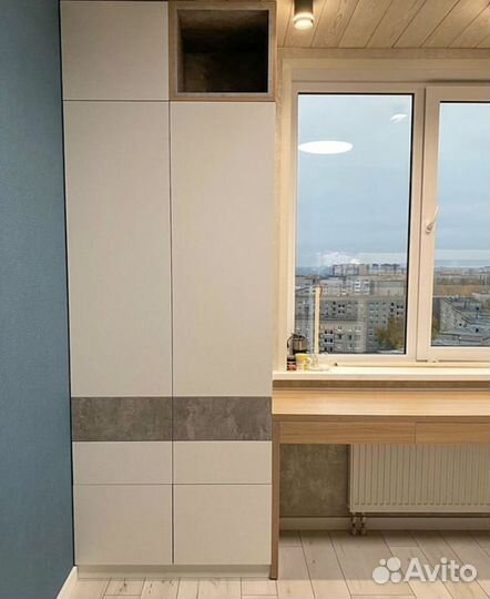 Детский письменный стол