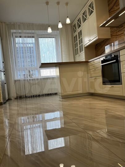 3-к. квартира, 94,7 м², 11/17 эт.