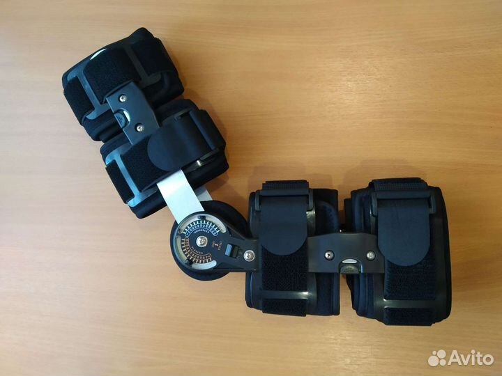 Коленный ортез HKS-303