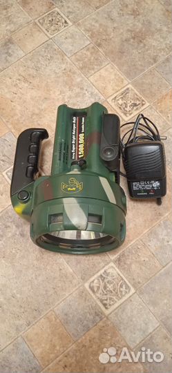 Фонарь аккумуляторный