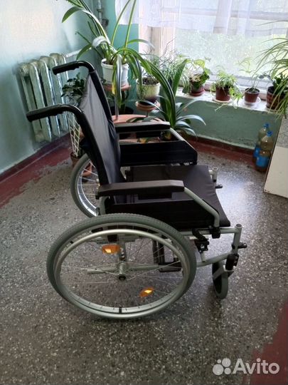 Коляска инвалидная